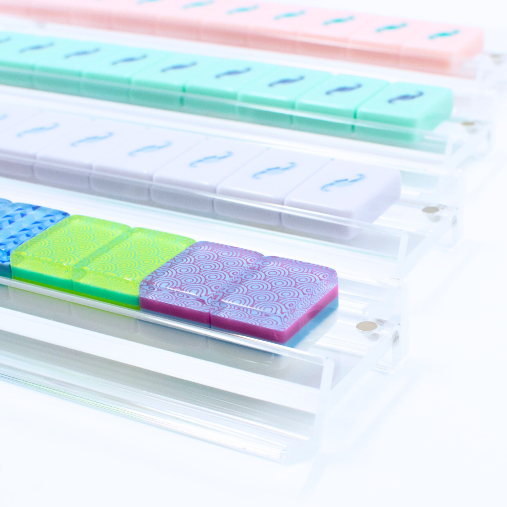 Transparent Clear rack detail