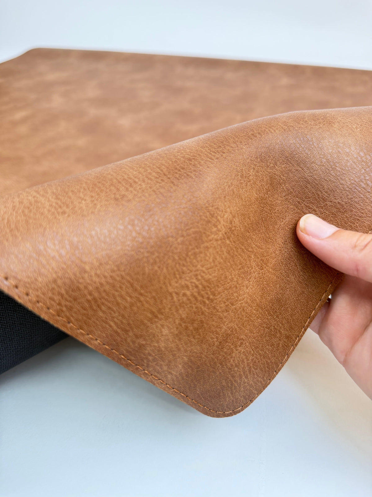 Charleston Mahjong Club brown vegan leather mat