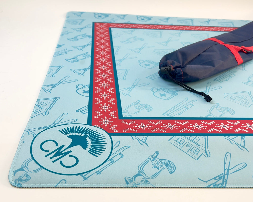 Charleston Mahjong Club Ski Club mat, red sweater border