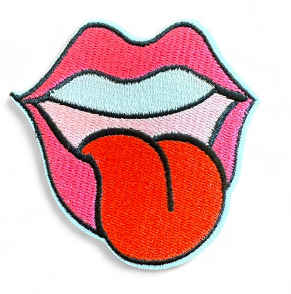 Lips self-adhesive patch included with the Patch Perfect tote